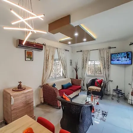 Mooksquare Ns Spot- 1 Bedroom Flat, Heart Of Akwa! Villa Cannes