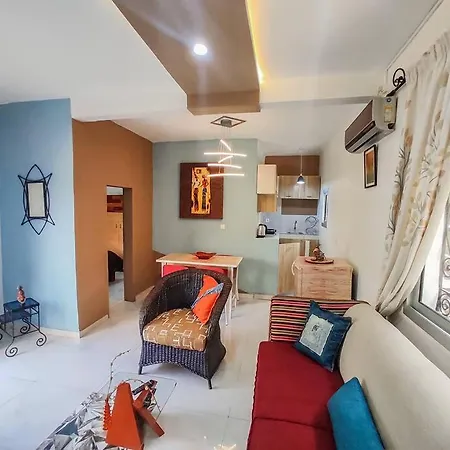 Villa Mooksquare Ns Spot- 1 Bedroom Flat, Heart Of Akwa! Cannes